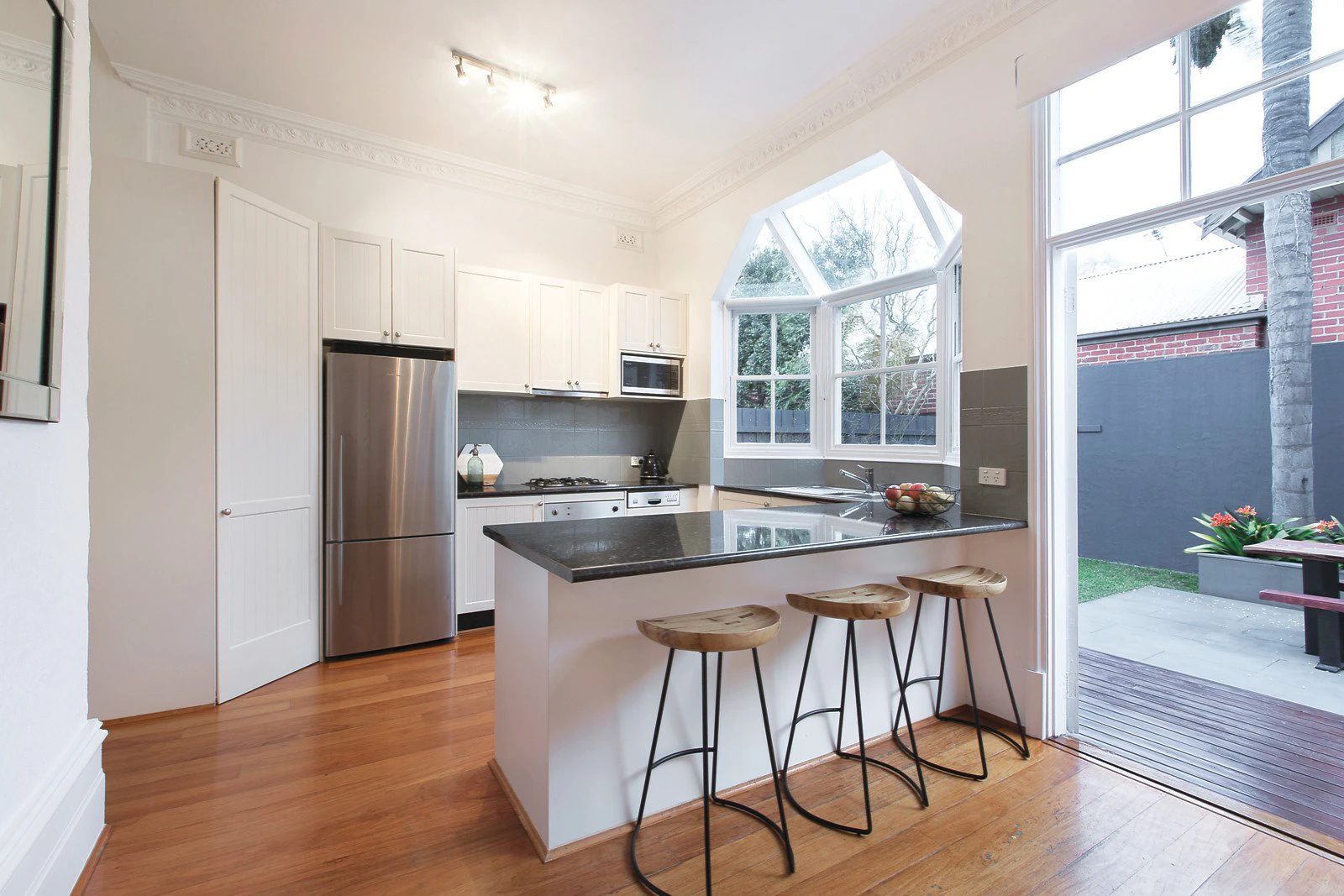 26 Carnarvon Road, Caulfield North, VIC