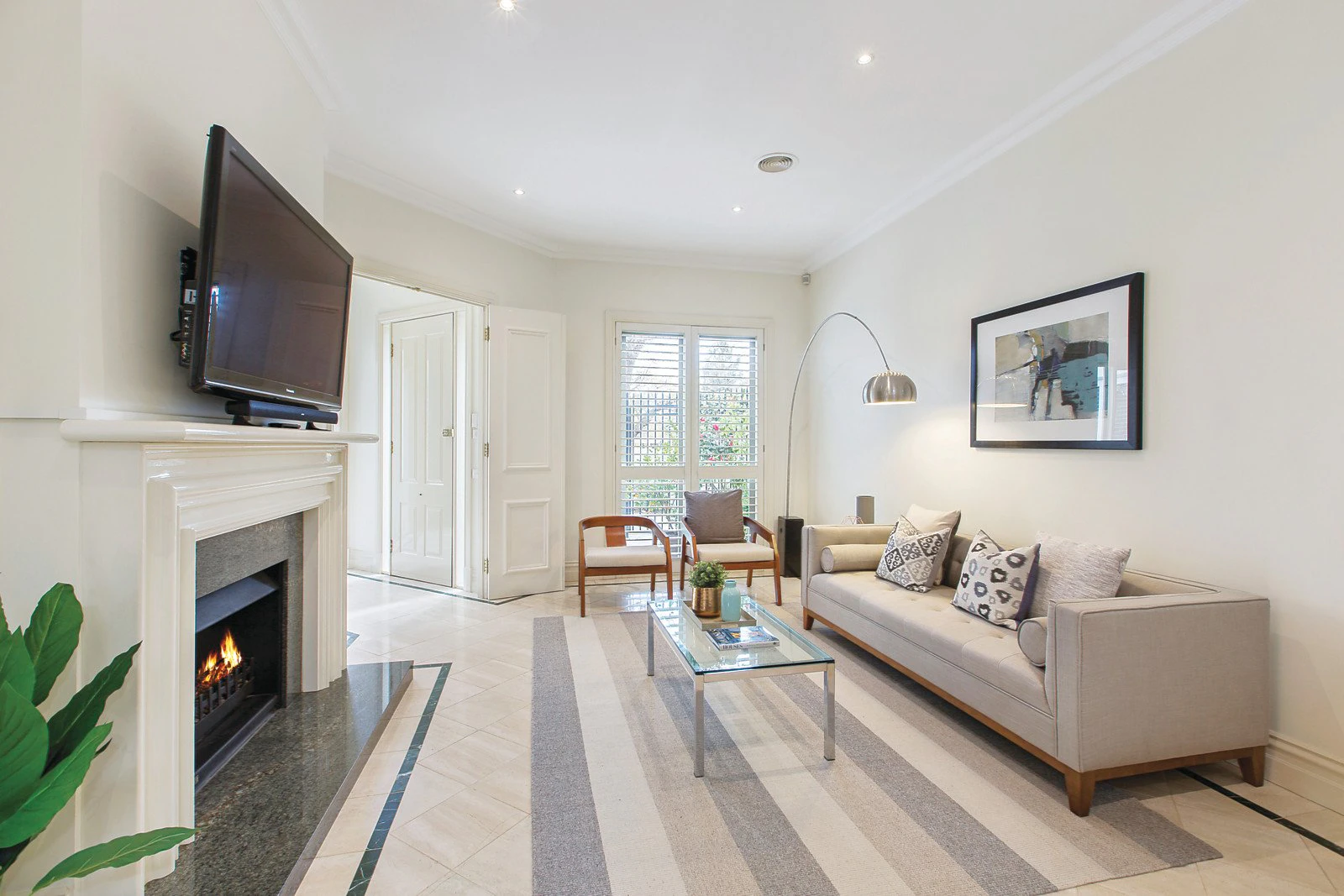 10B Hall Street, Brighton, VIC