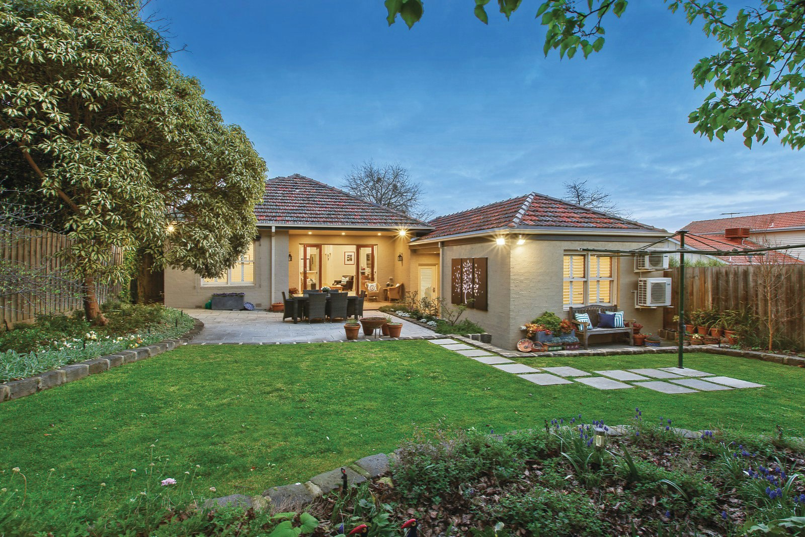 9 Gowar Avenue, Camberwell, VIC