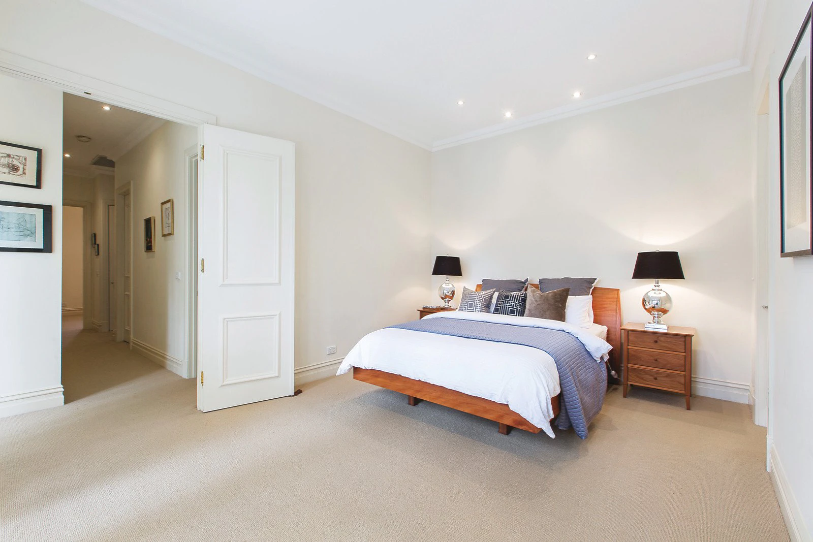 10B Hall Street, Brighton, VIC