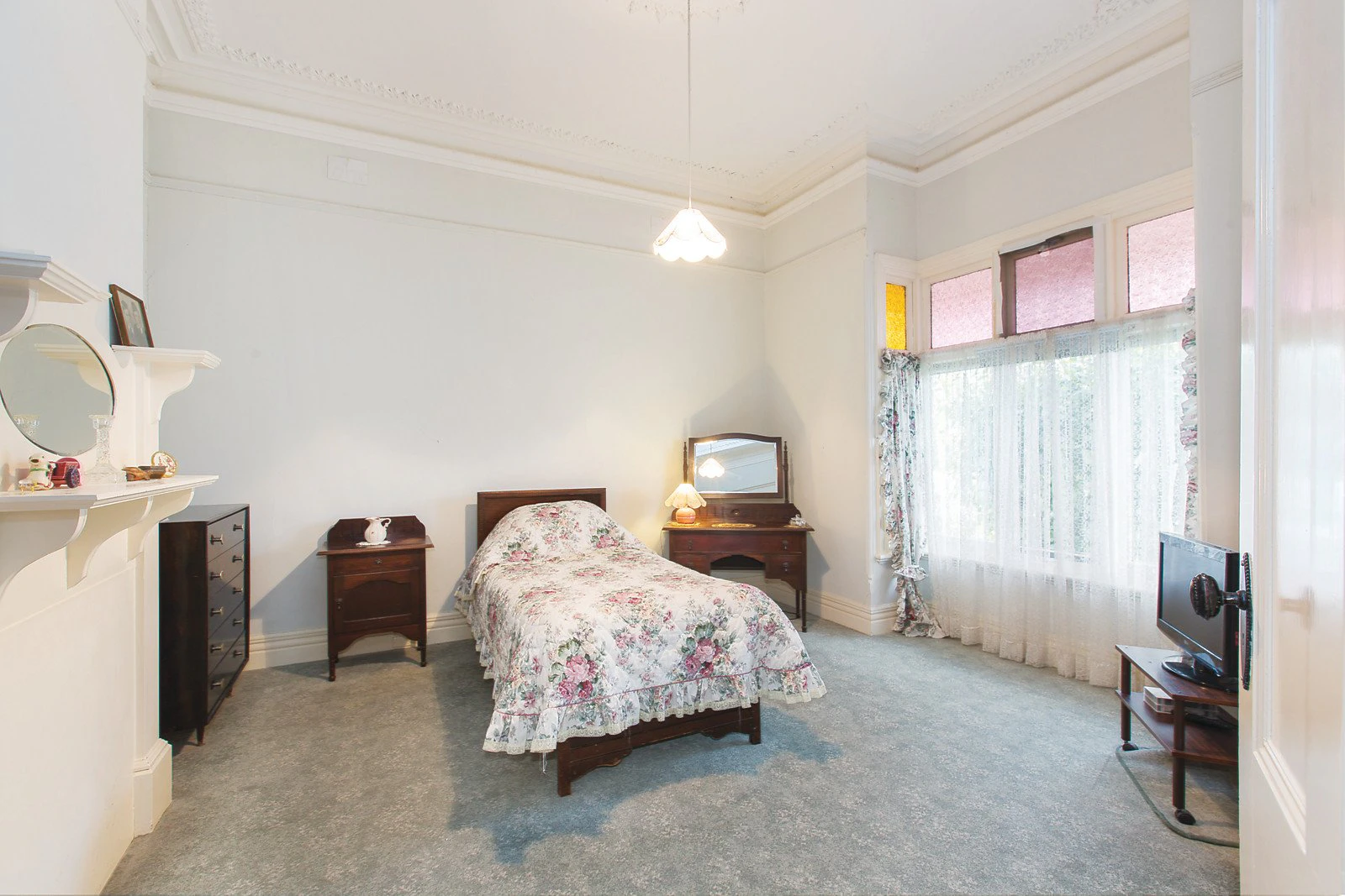 39 Llaneast Street, Armadale, VIC