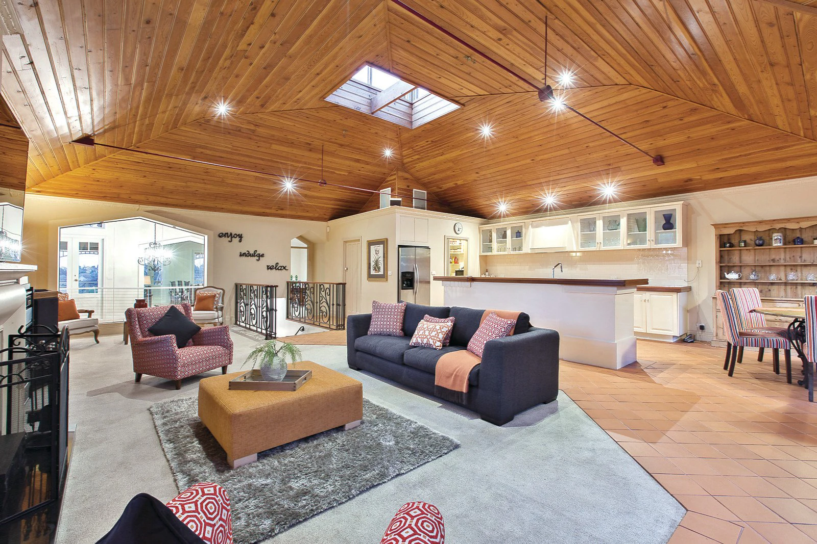 6 Bundoran Parade, Mont Albert North, VIC