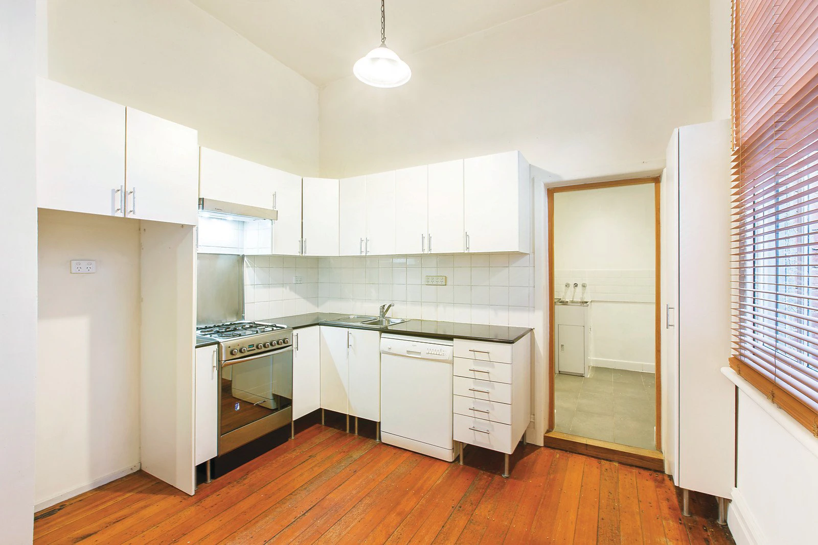 103 Kerferd Road, Albert Park, VIC