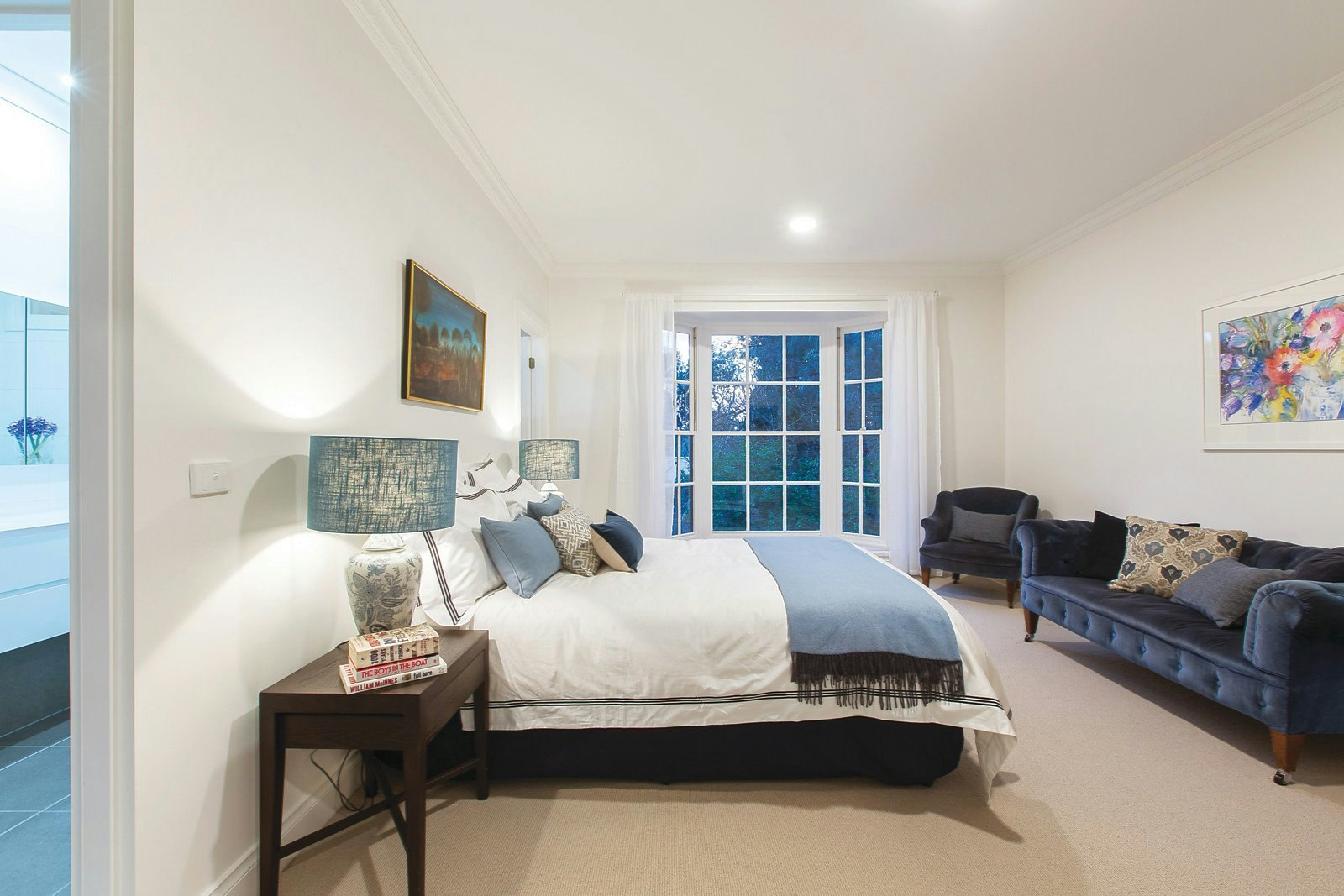 16A Chaucer Crescent, Canterbury, VIC