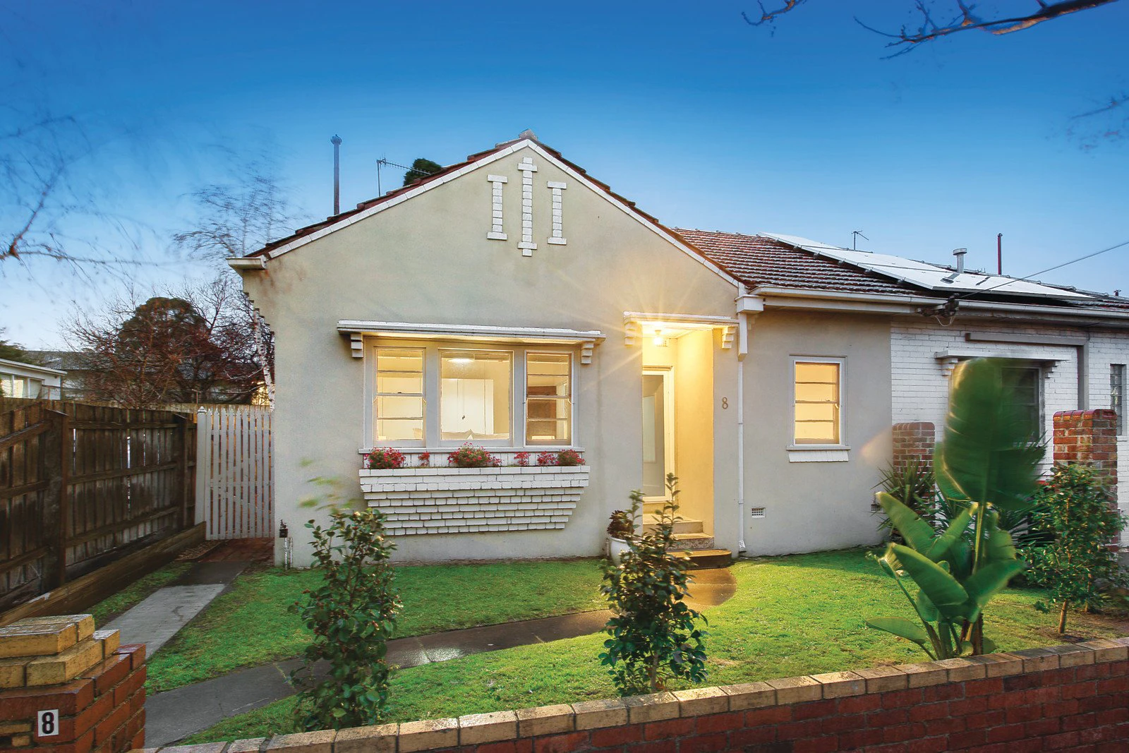 8 Hallcroft Place, Hawthorn East, VIC