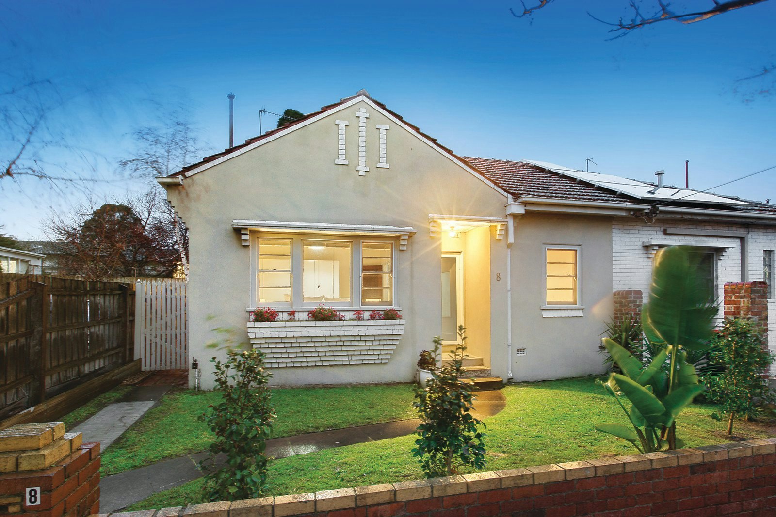 8 Hallcroft Place, Hawthorn East, VIC