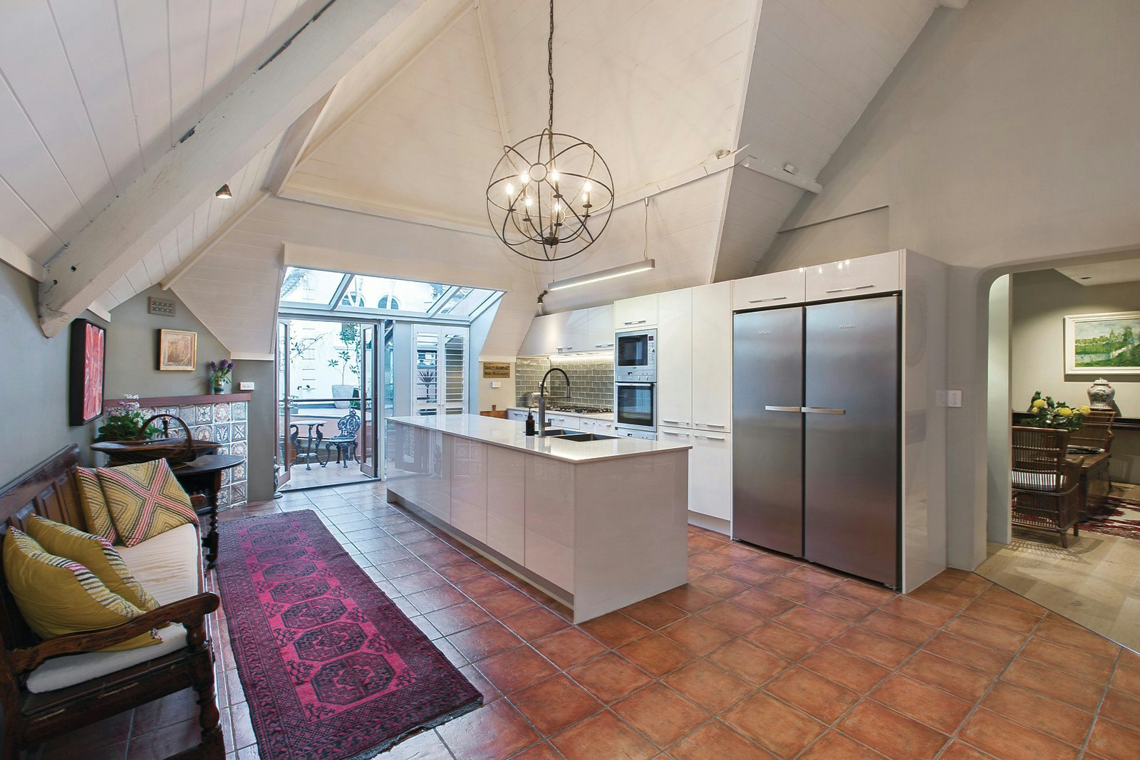 20 Kooyong Road, Armadale, VIC