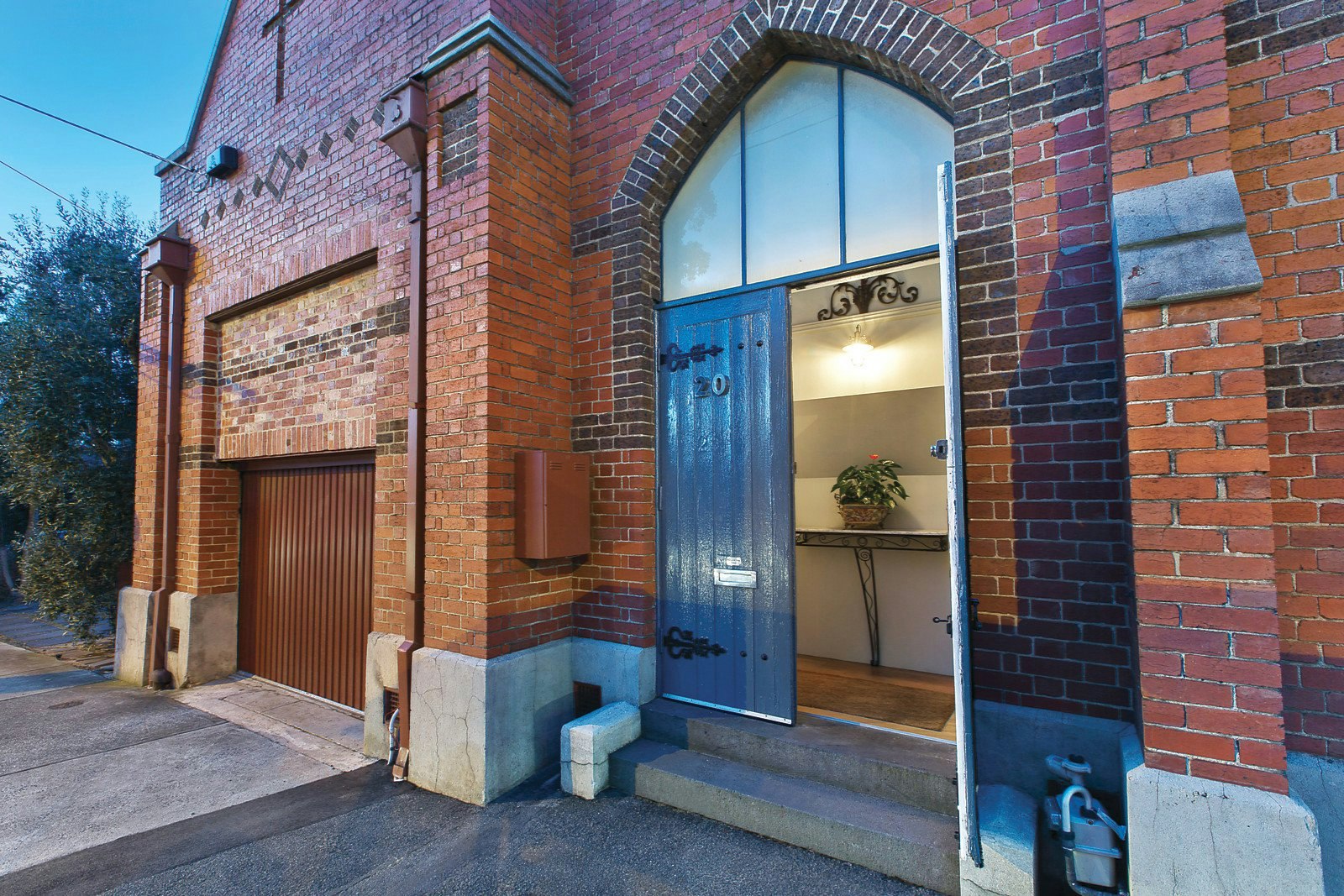 20 Kooyong Road, Armadale, VIC