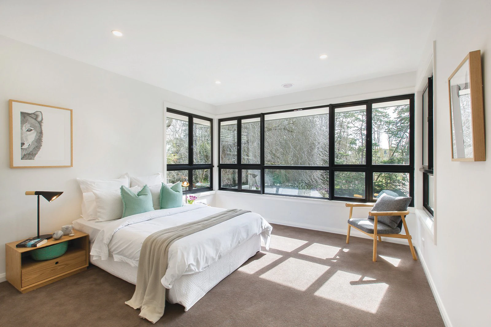 25 Minogue Street, Kew East, VIC