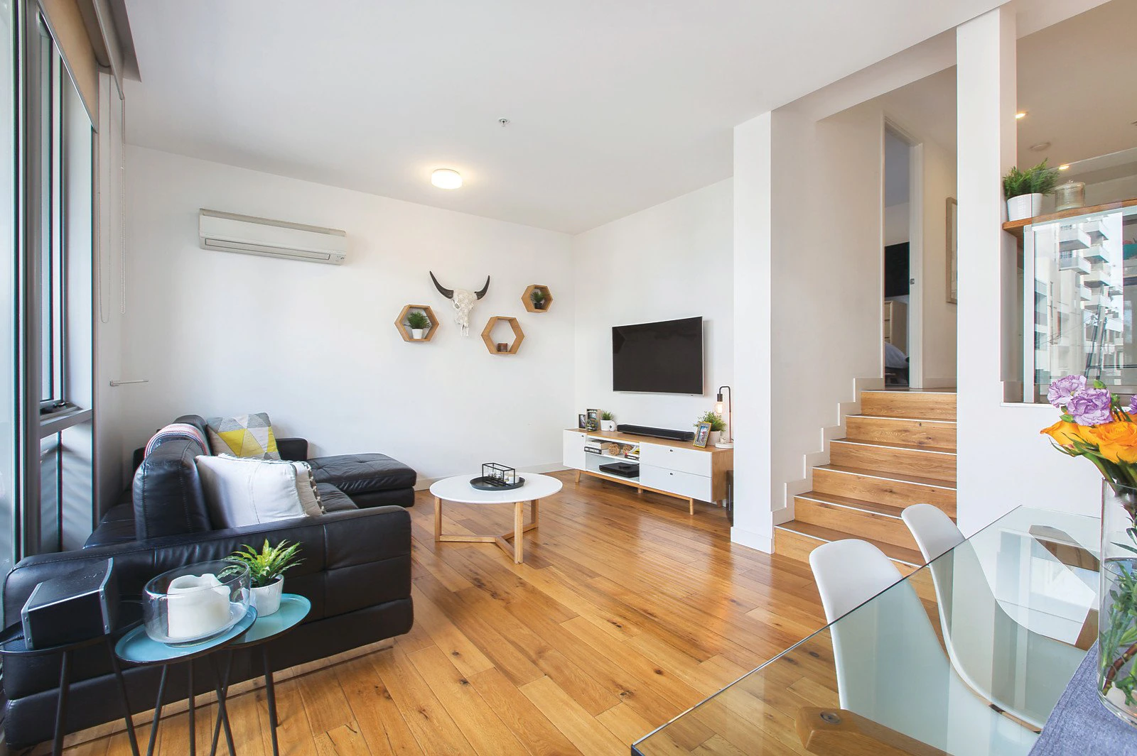213/101 Bay Street, Port Melbourne, VIC