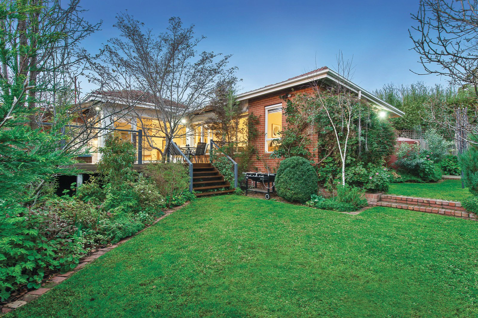 142 Prospect Hill Road, Canterbury, VIC
