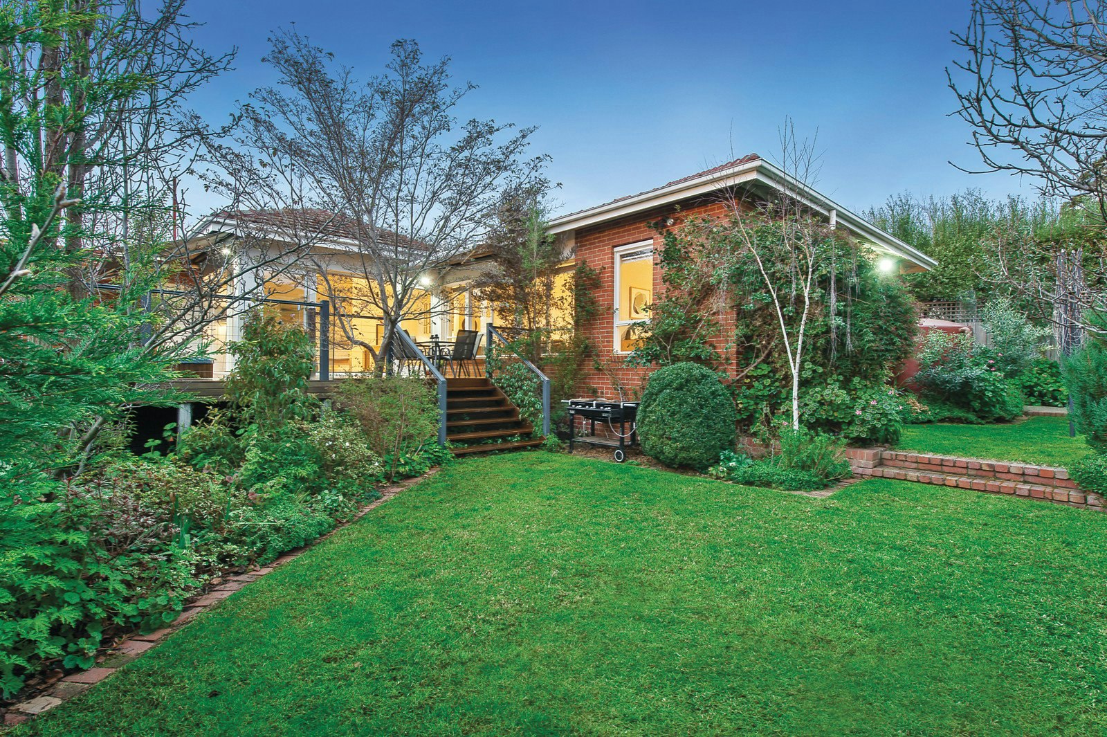 142 Prospect Hill Road, Canterbury, VIC