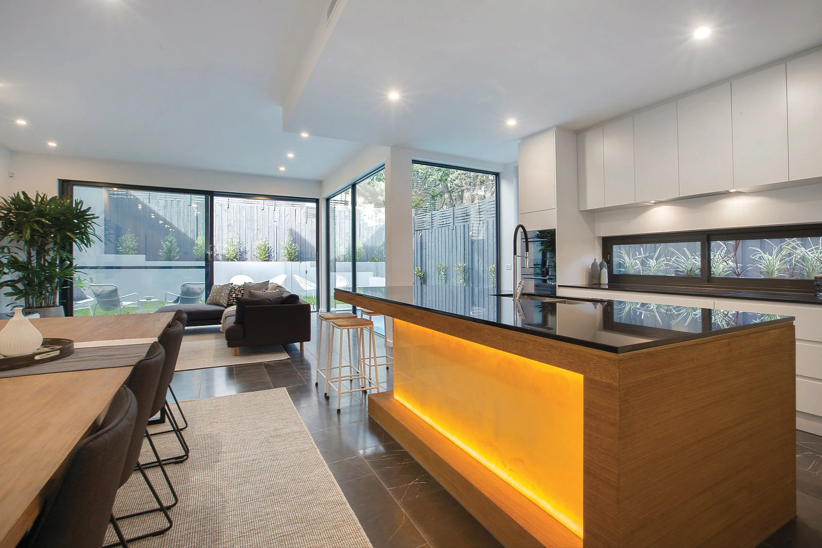 1a Cornell Street, Camberwell, VIC
