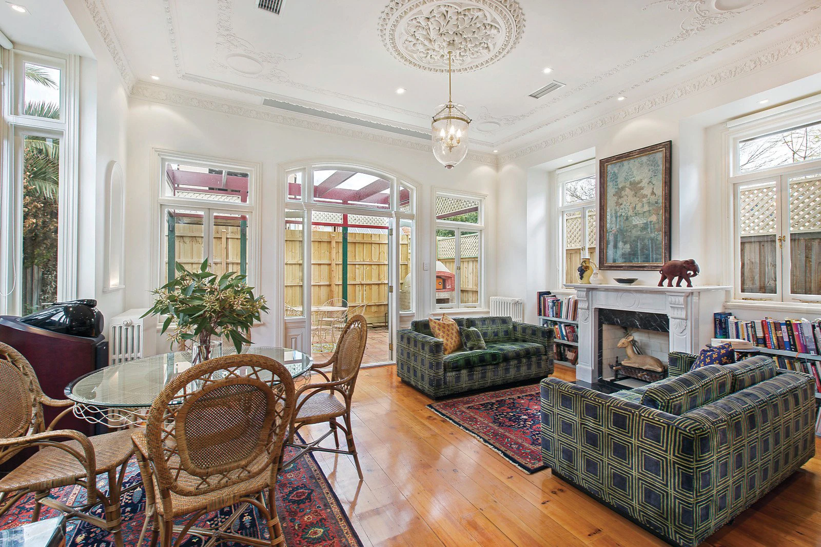 15 Thackeray Street, Elwood, VIC