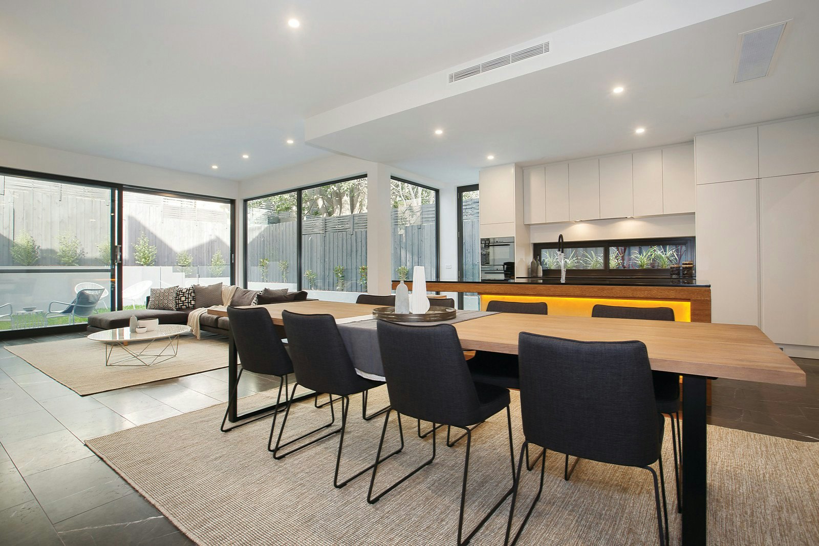 1a Cornell Street, Camberwell, VIC