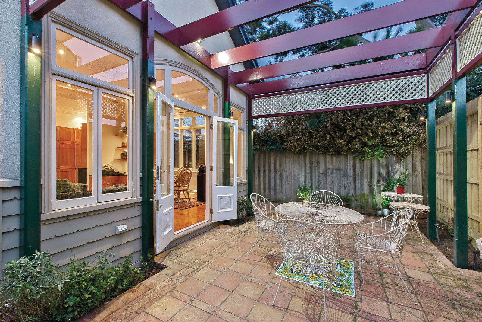 15 Thackeray Street, Elwood, VIC