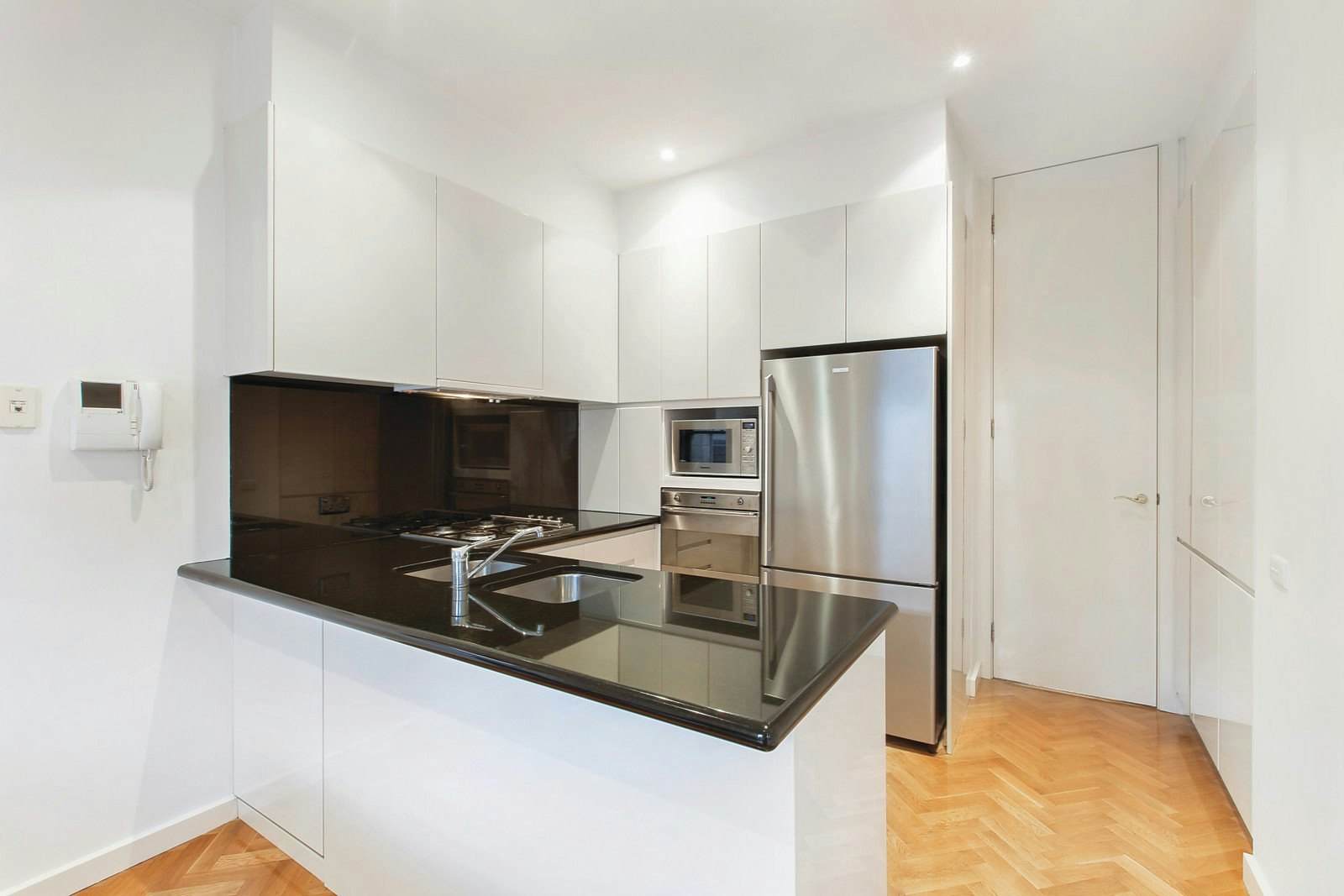 6/72 Mathoura Road, Toorak, VIC