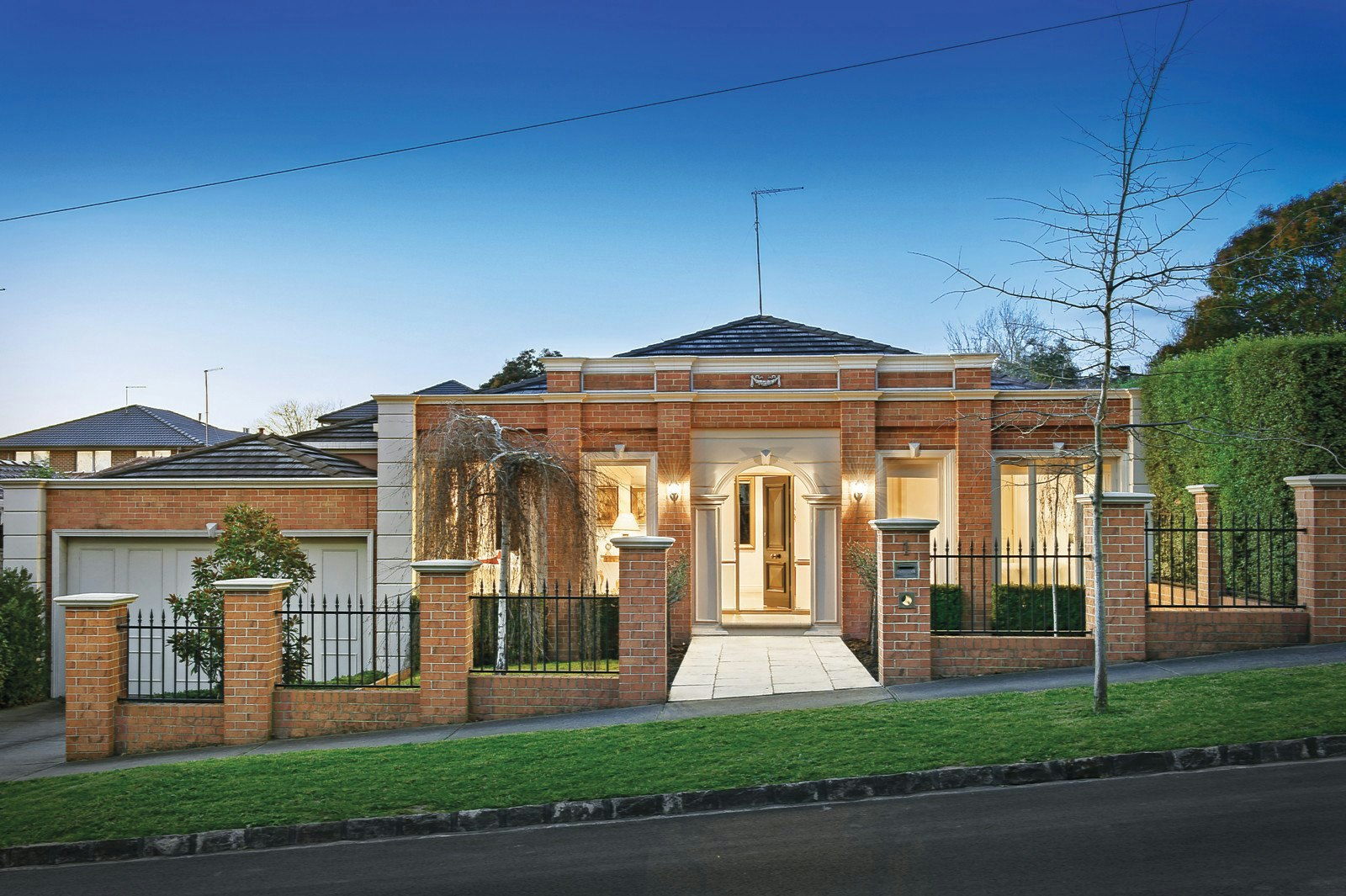 1 Grosvenor Parade, Balwyn, VIC