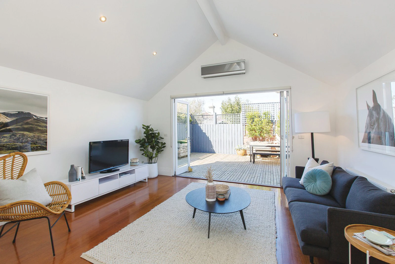 9 Mason Avenue, Elwood, VIC