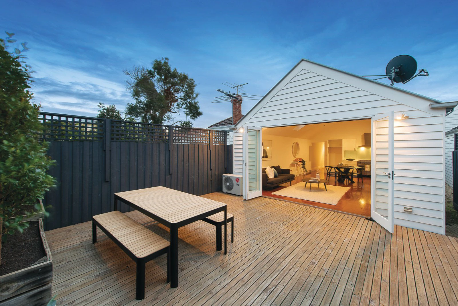 9 Mason Avenue, Elwood, VIC