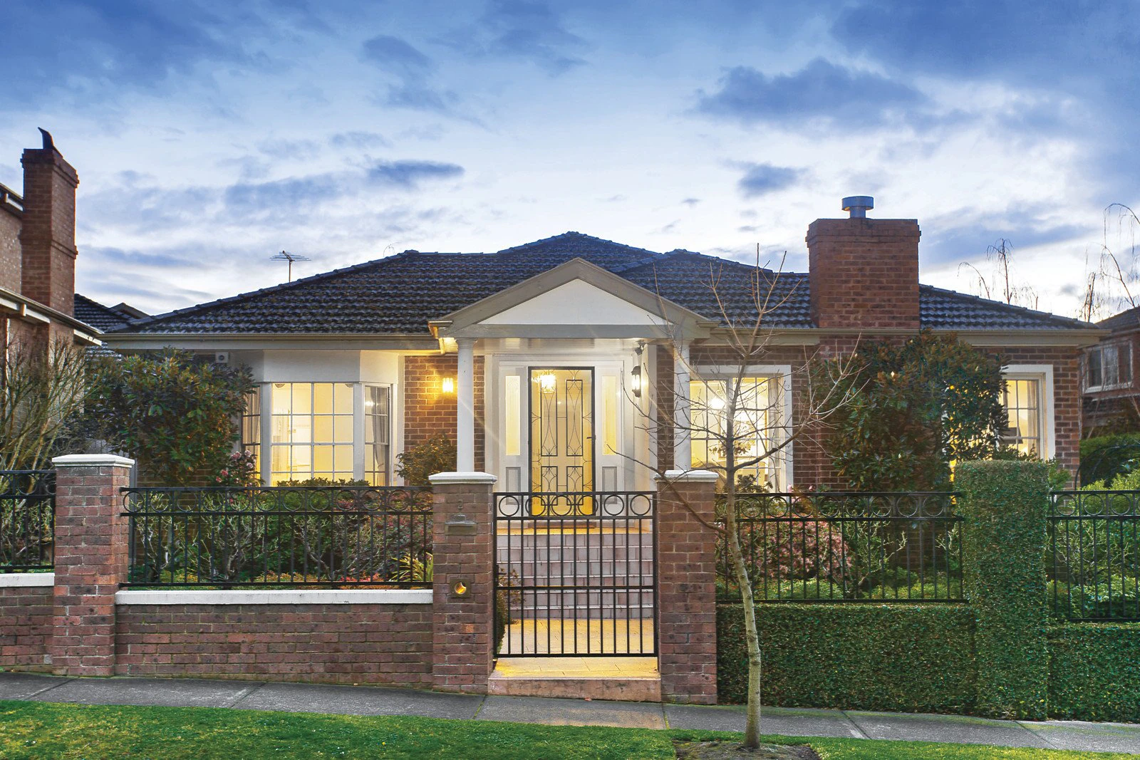 2/17 Marshall Avenue, Kew, VIC
