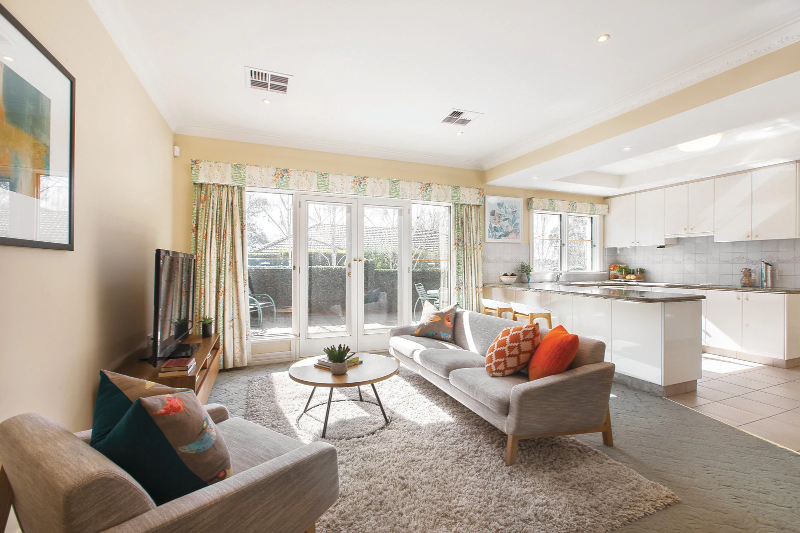 2/17 Marshall Avenue, Kew, VIC
