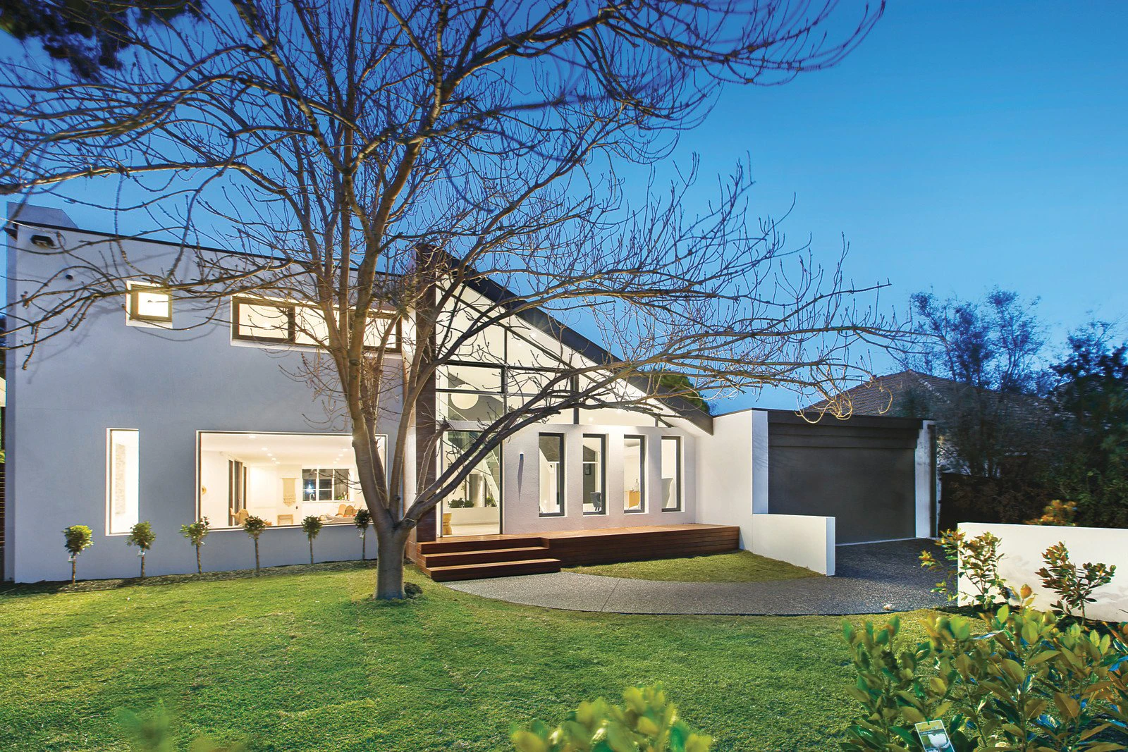 10 Howard Street, Glen Iris, VIC