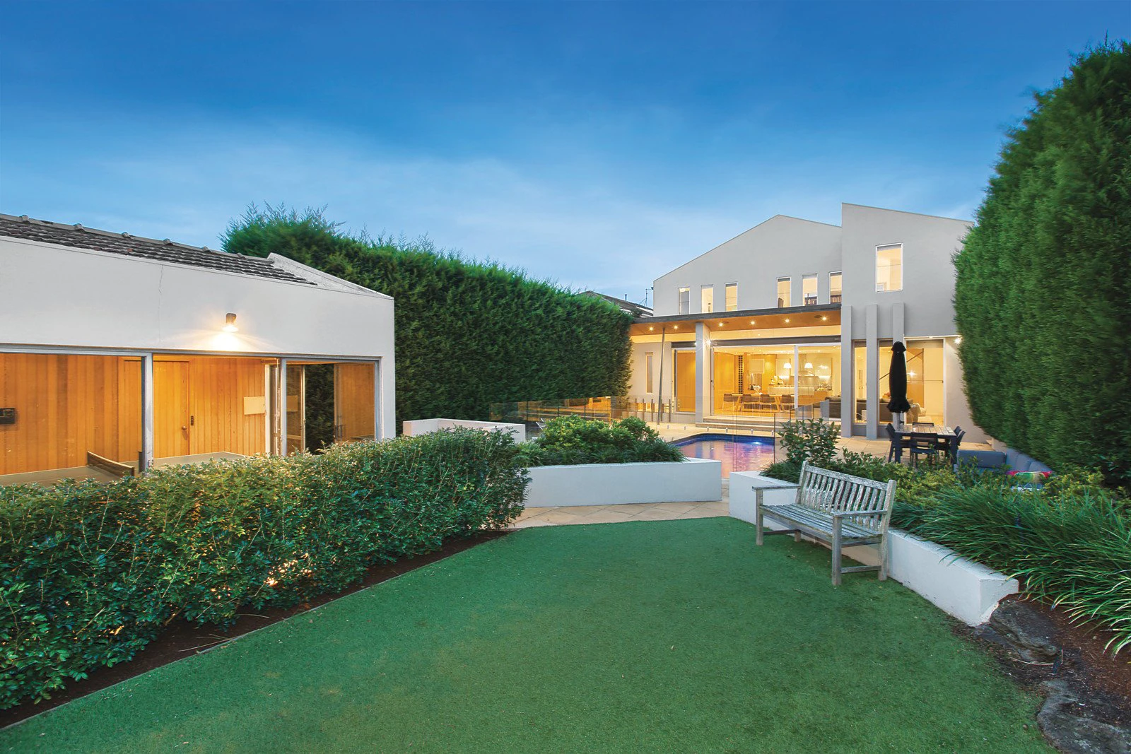 16 Downes Avenue, Brighton, VIC