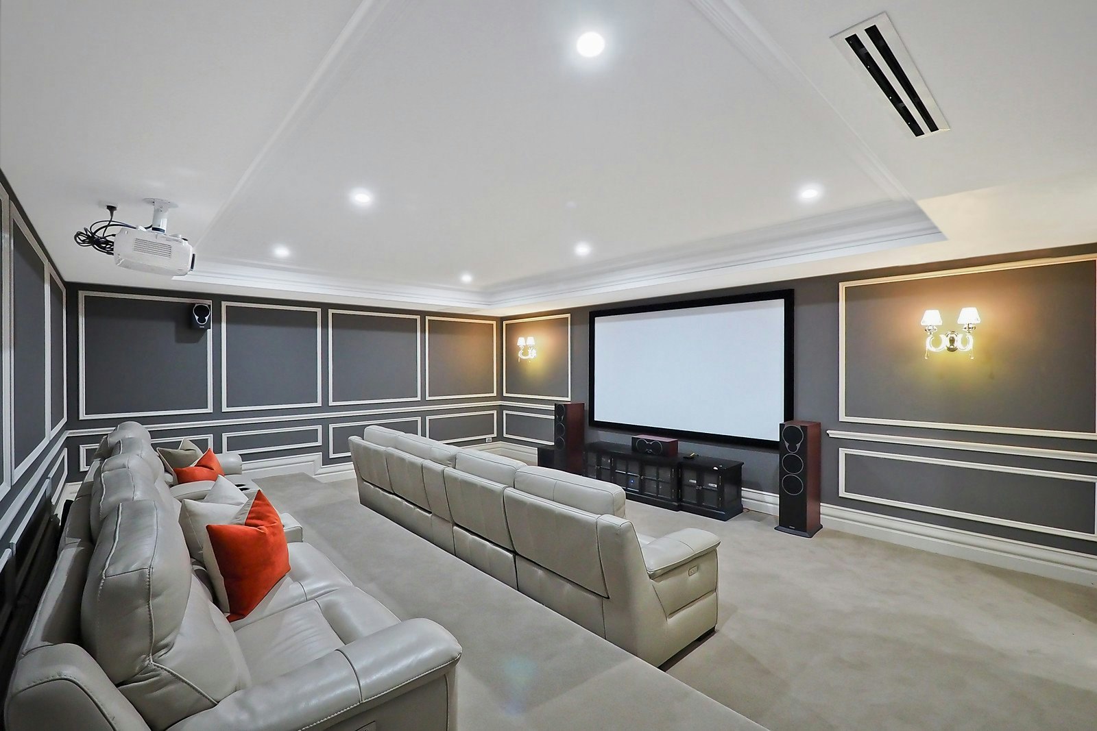 4 Grong Grong Court, Toorak, VIC