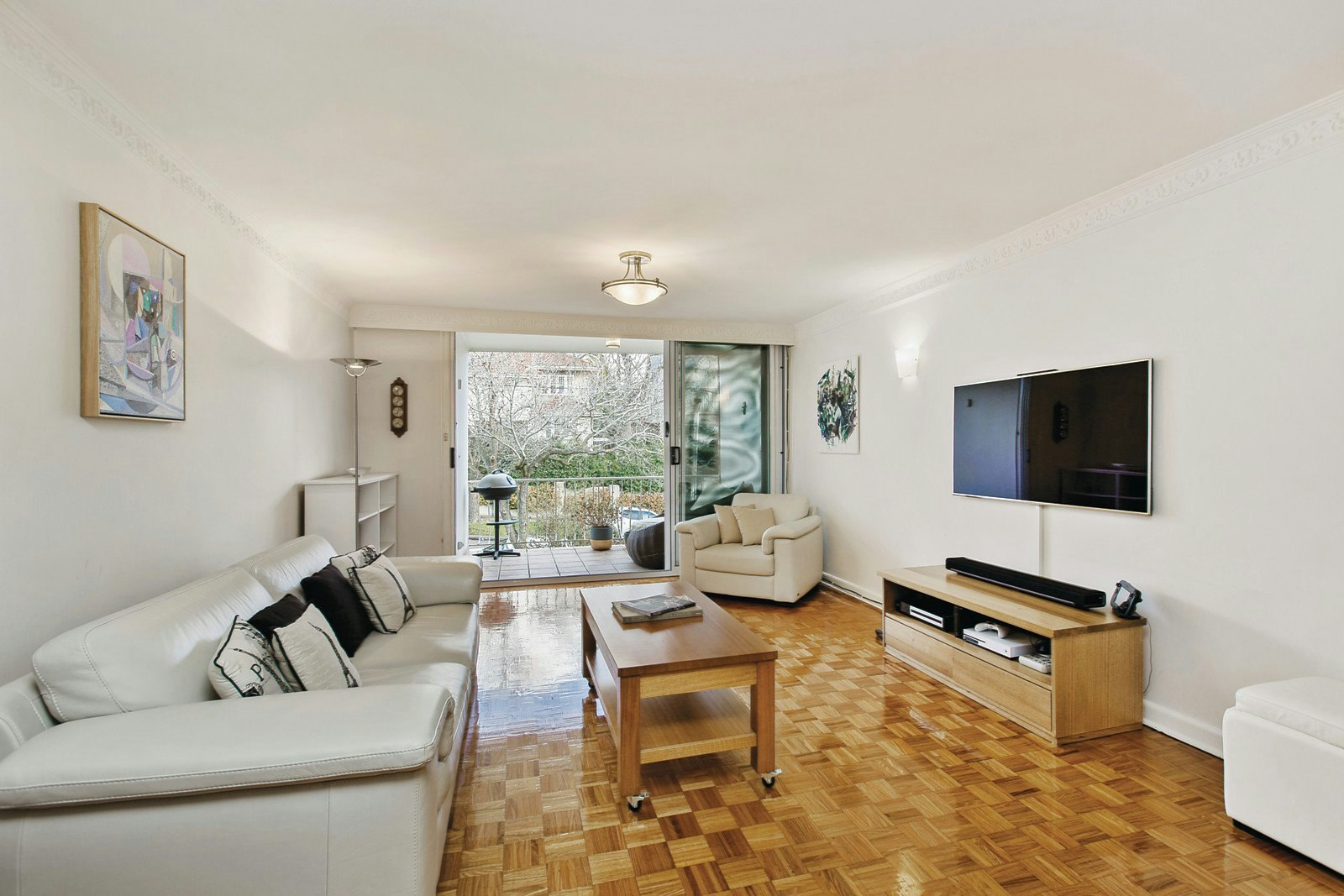 4/9 Monomeath Avenue, Toorak, VIC