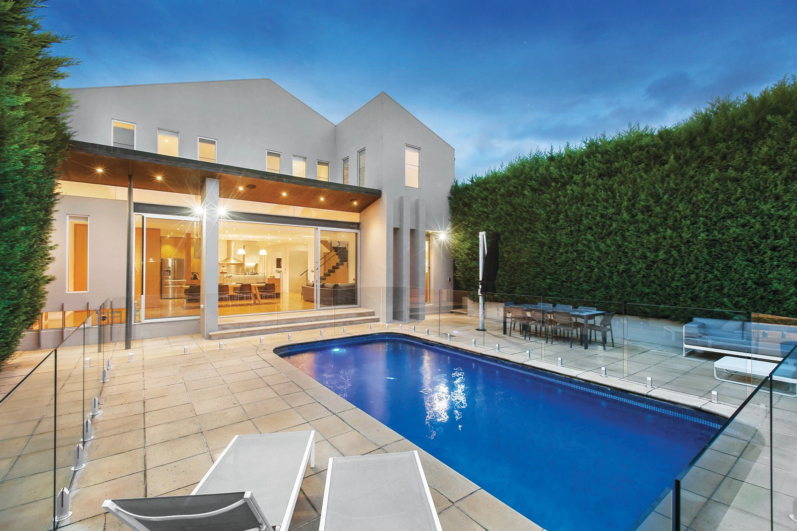 16 Downes Avenue, Brighton, VIC