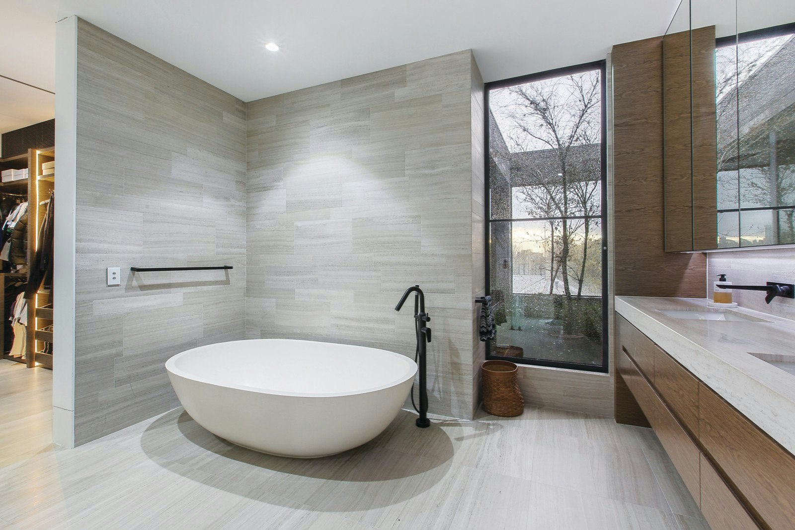 111 Canterbury Road, Toorak, VIC