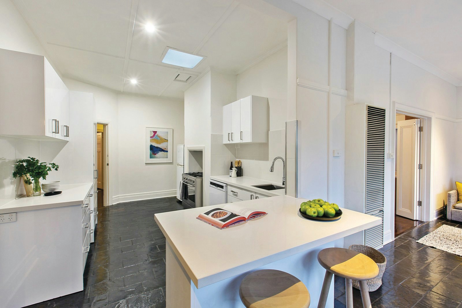 343 Waverley Road, Malvern East, VIC