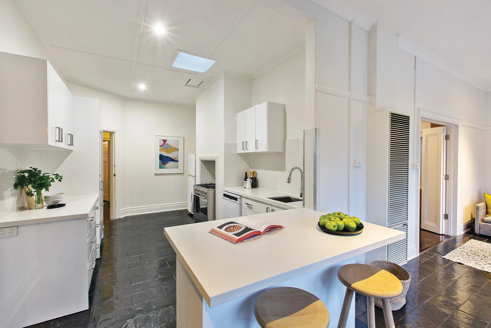 343 Waverley Road, Malvern East, VIC
