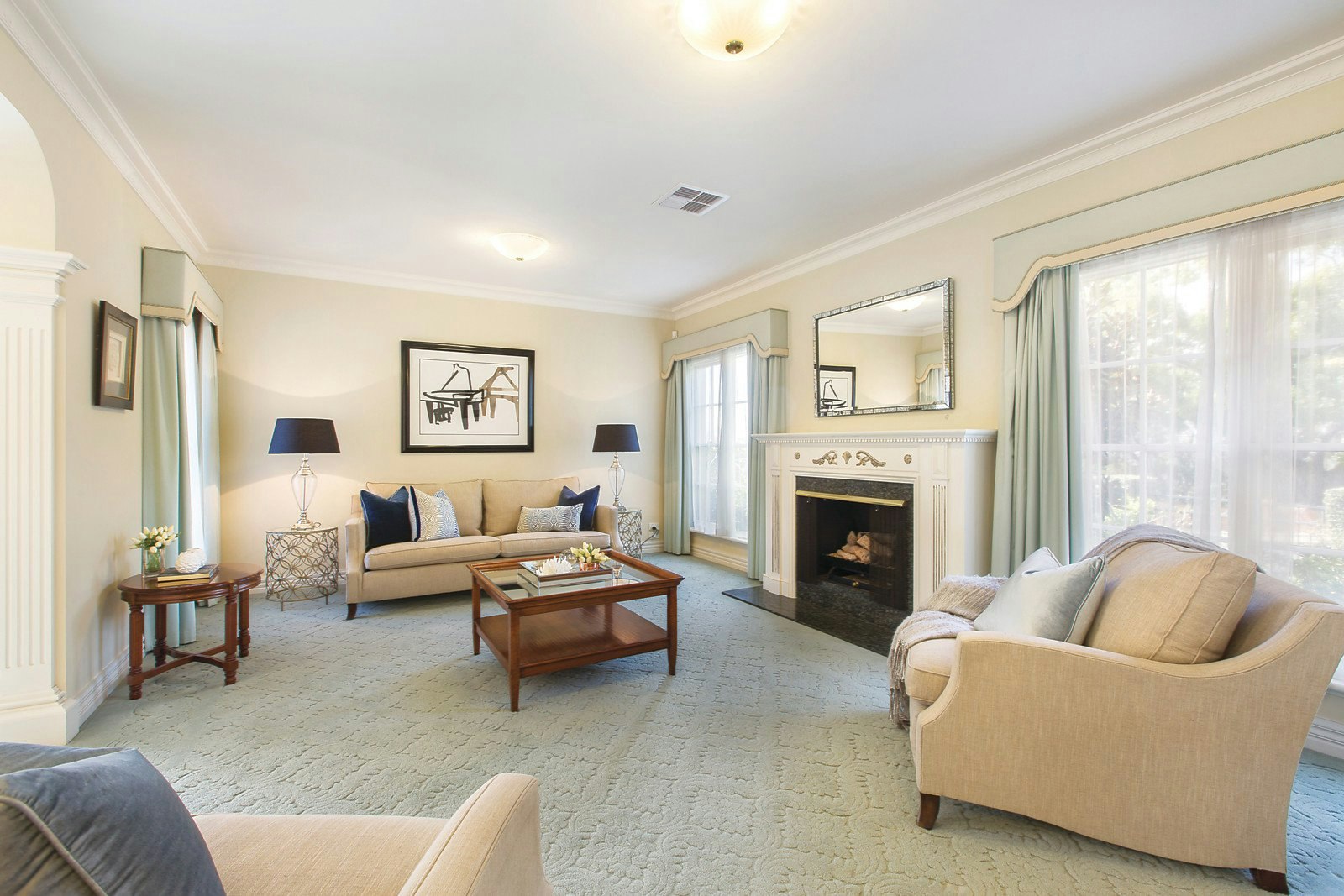 2/17 Marshall Avenue, Kew, VIC