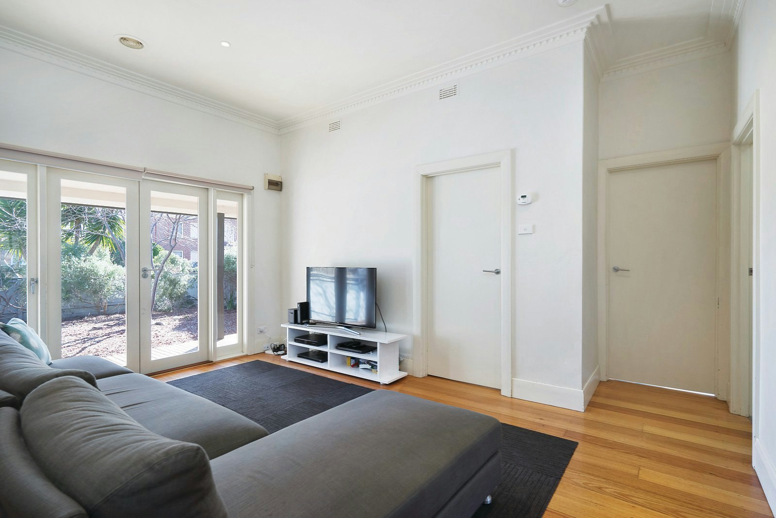 1/4 Viola Crescent, Highett, VIC