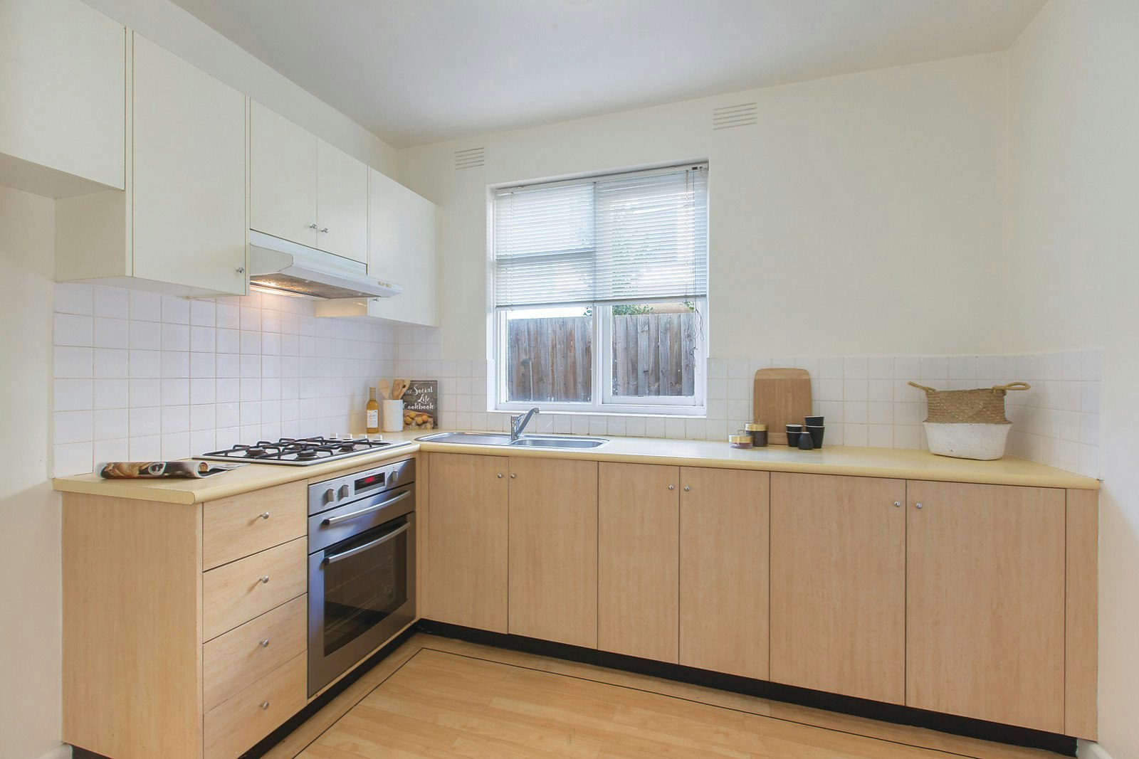 3/15 Hampden Road, Armadale, VIC