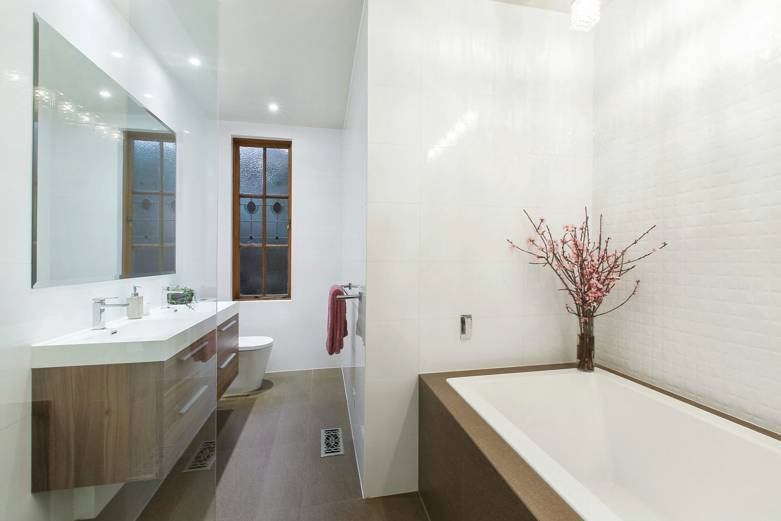 9 Torrington Street, Canterbury, VIC