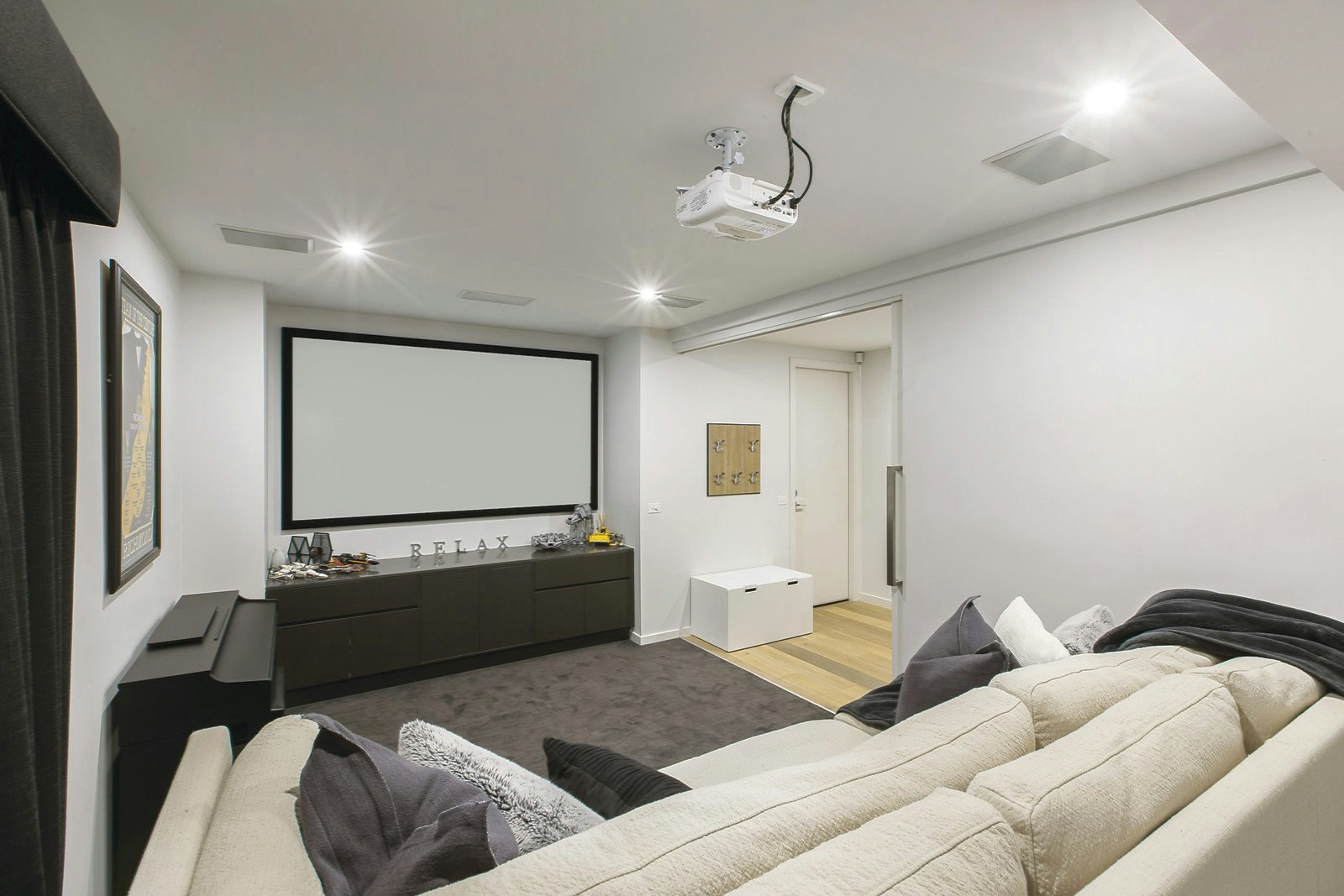 32 Milton Parade, Malvern, VIC