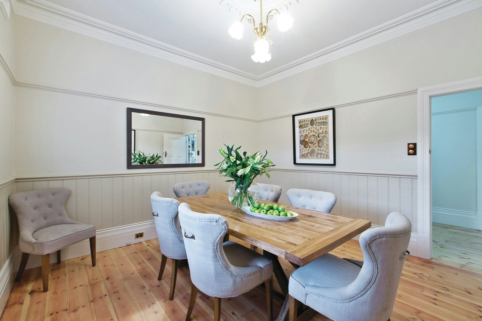 24 Howard Street, Glen Iris, VIC