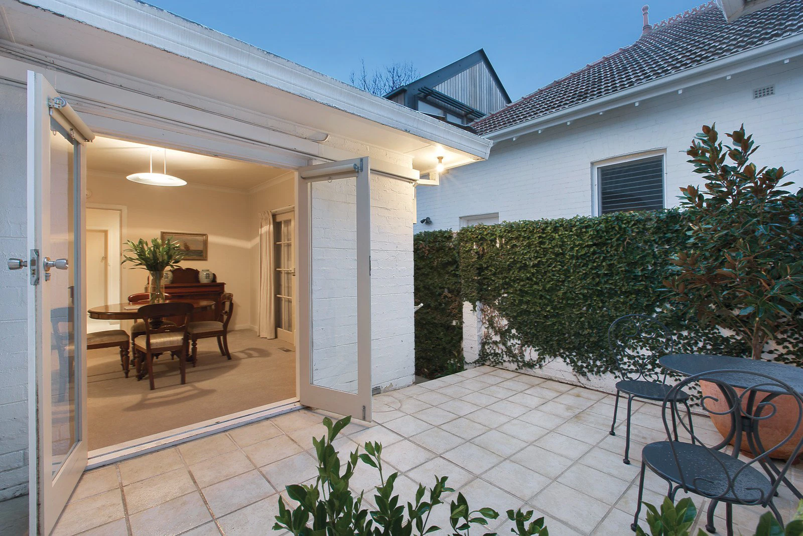 2/68 Rose Street, Armadale, VIC