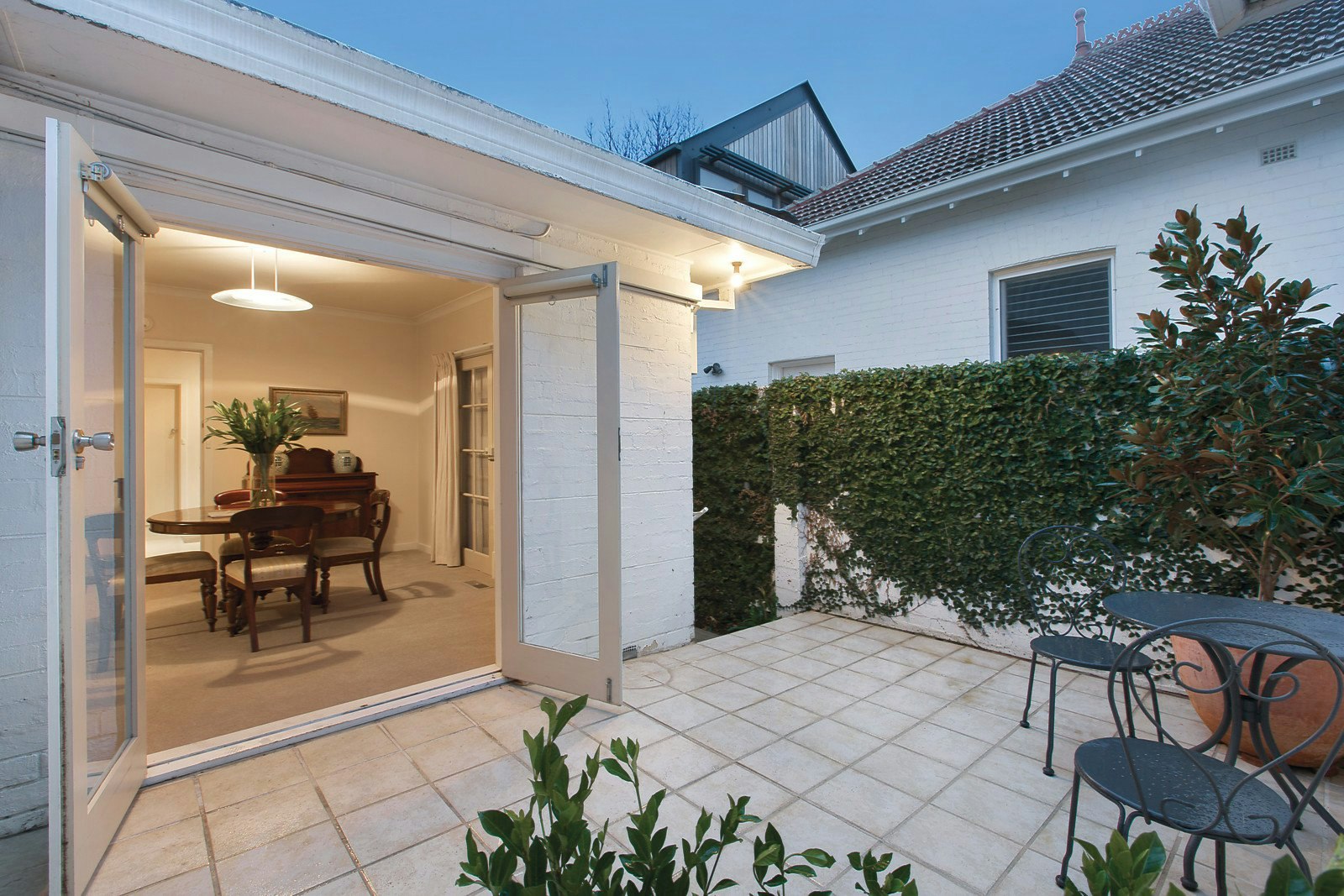 2/68 Rose Street, Armadale, VIC