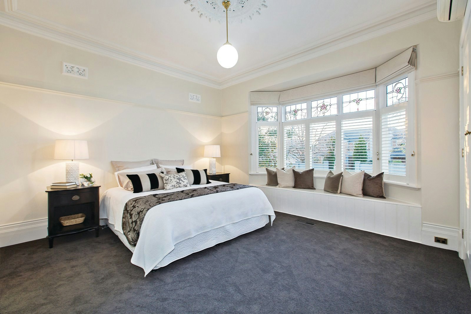 24 Howard Street, Glen Iris, VIC