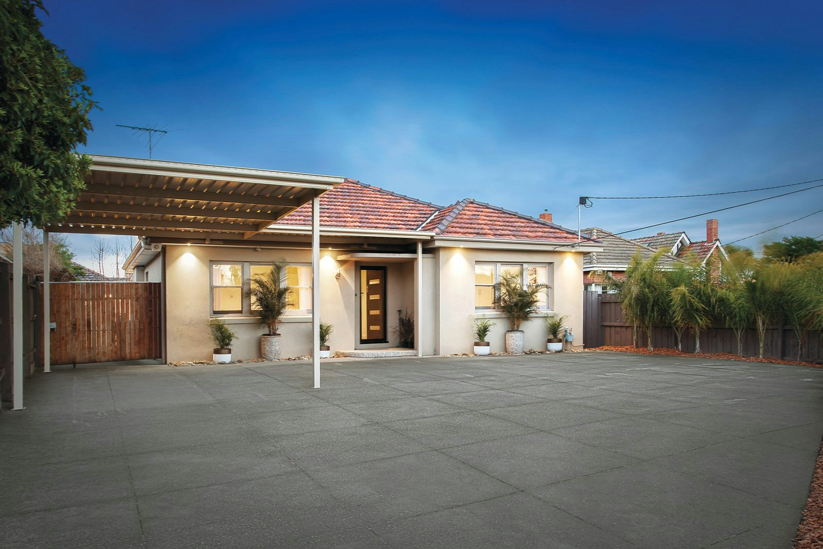 582 Waverley Road, Malvern East, VIC