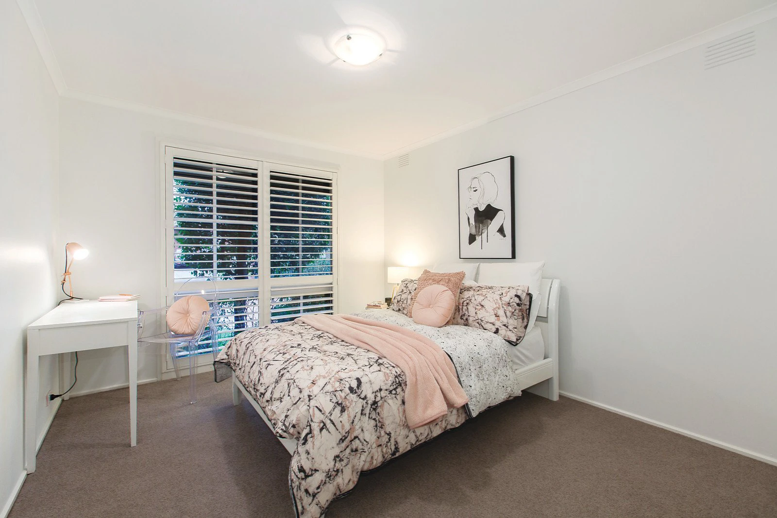 32 Retreat Road, Hampton, VIC