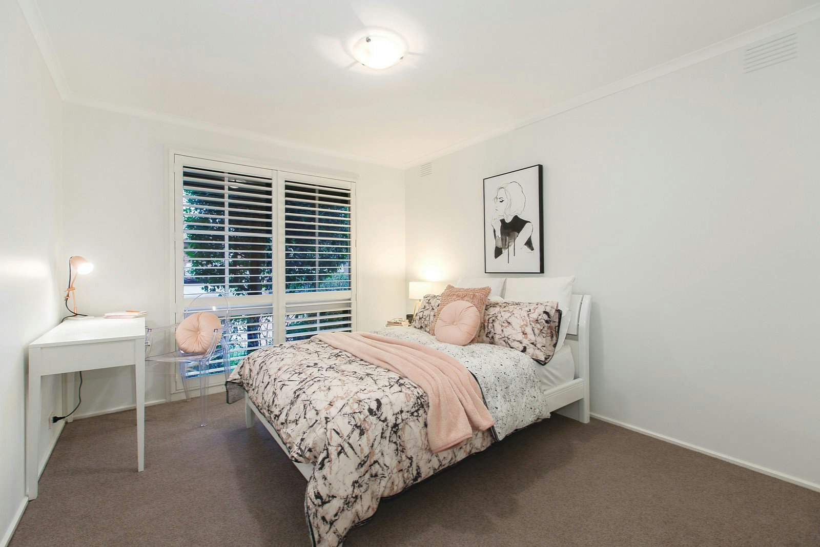 32 Retreat Road, Hampton, VIC