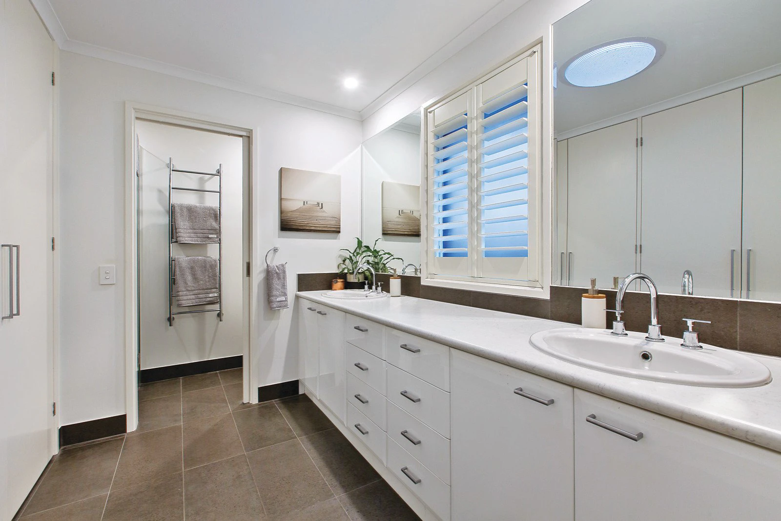32 Retreat Road, Hampton, VIC