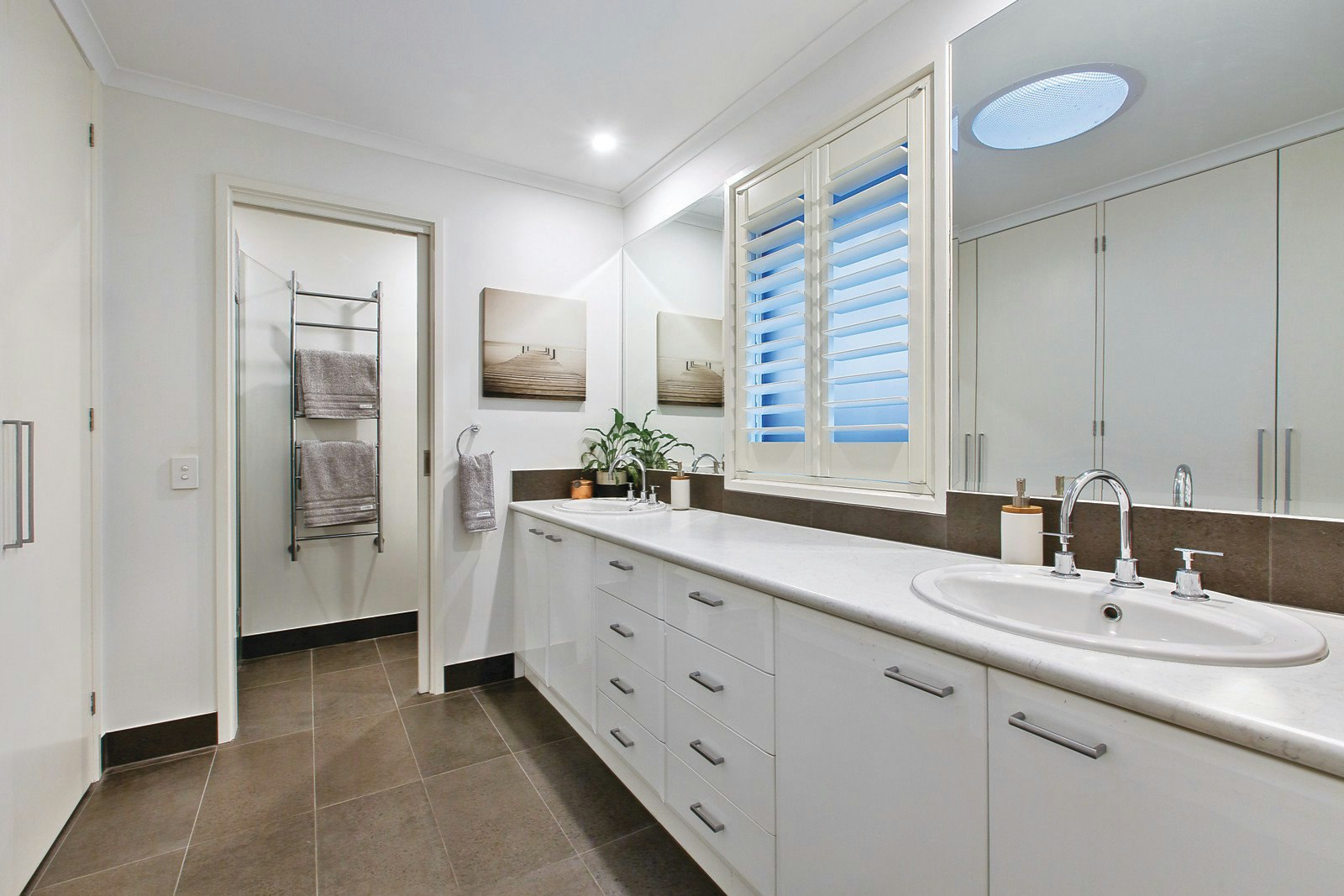 32 Retreat Road, Hampton, VIC