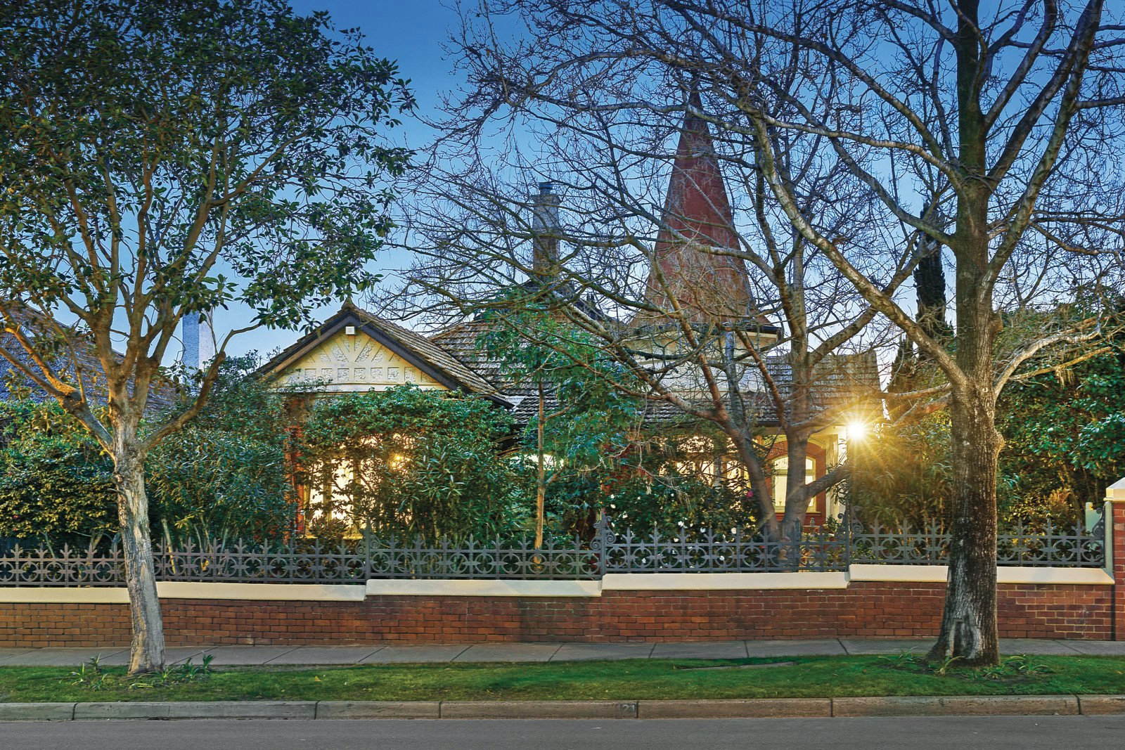 121 Kooyong Road, Armadale, VIC