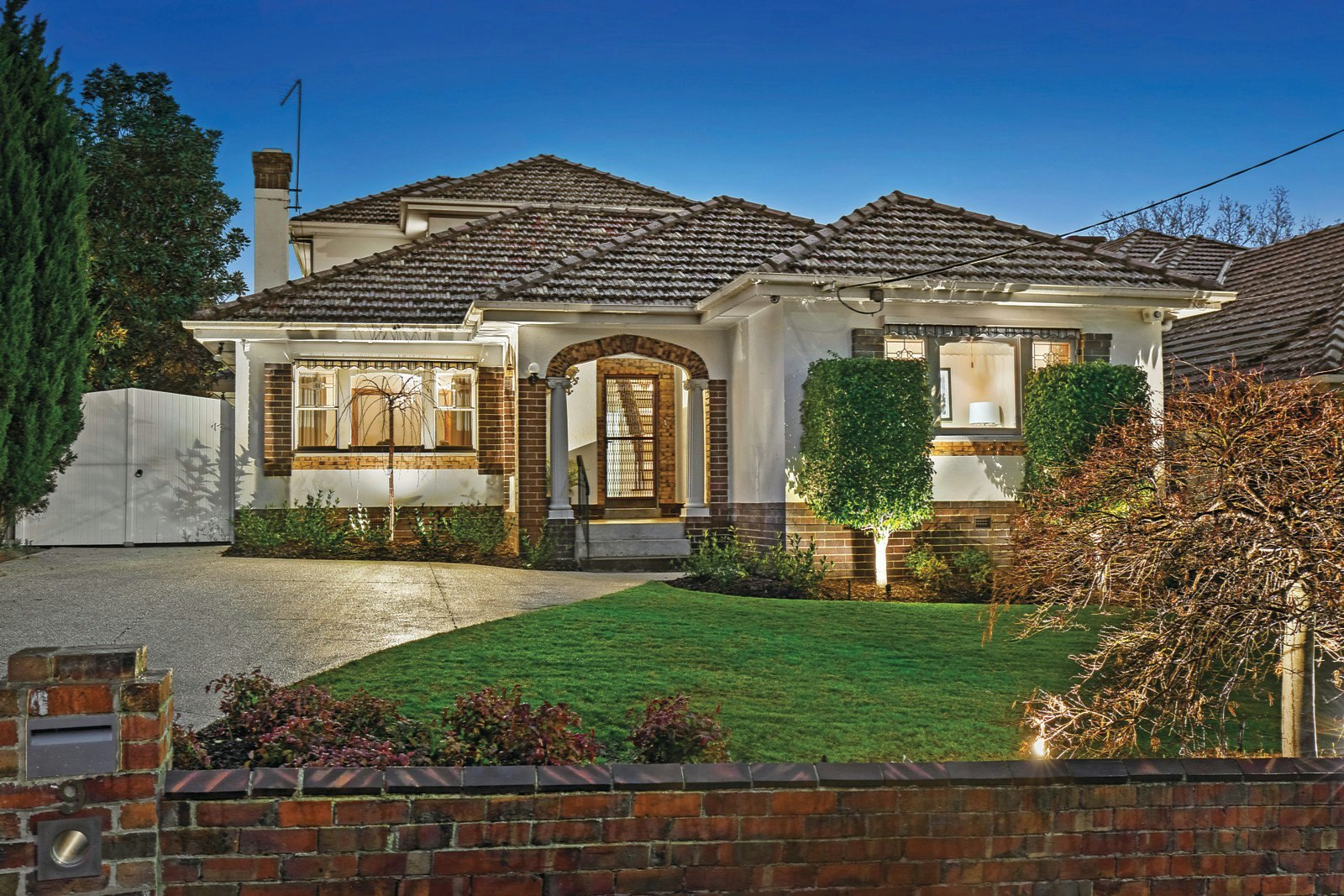 9 Berkeley Grove, Brighton East, VIC